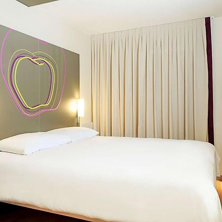 Hotel Ibis Styles Lleida Torrefarrera Ngoại thất bức ảnh