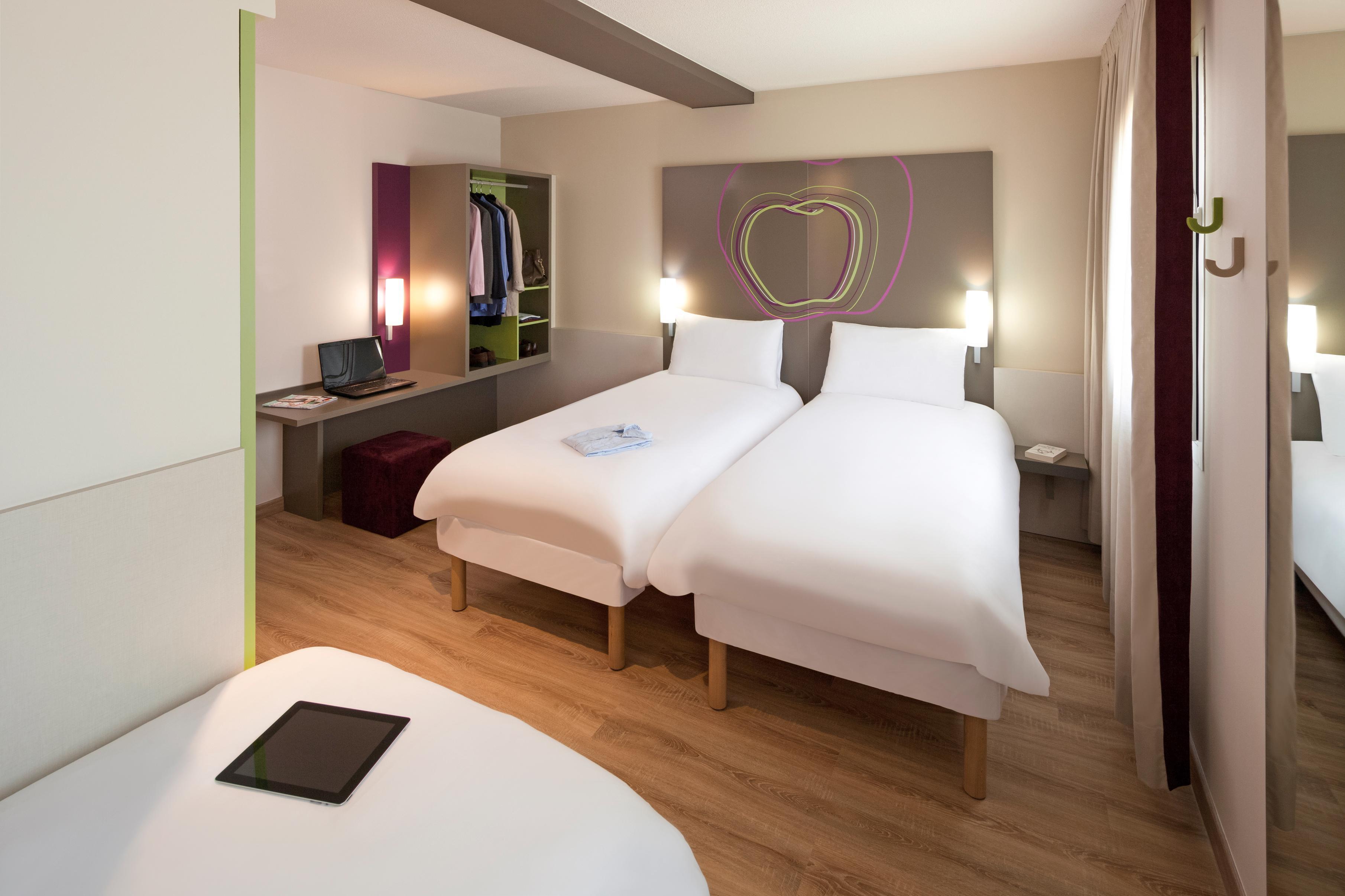 Hotel Ibis Styles Lleida Torrefarrera Ngoại thất bức ảnh