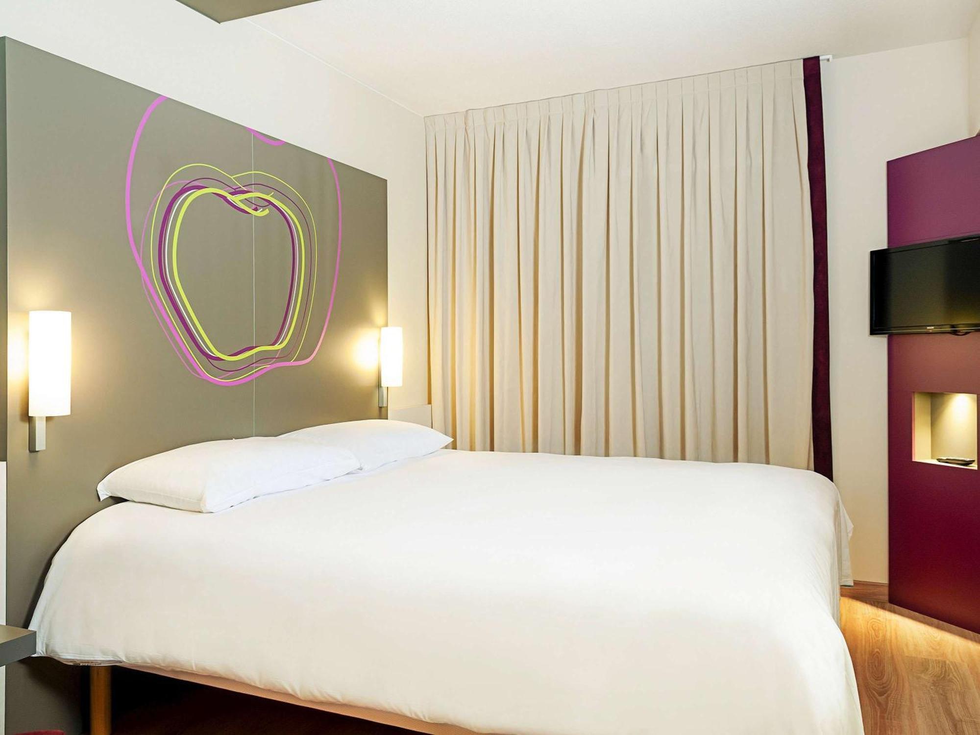 Hotel Ibis Styles Lleida Torrefarrera Ngoại thất bức ảnh